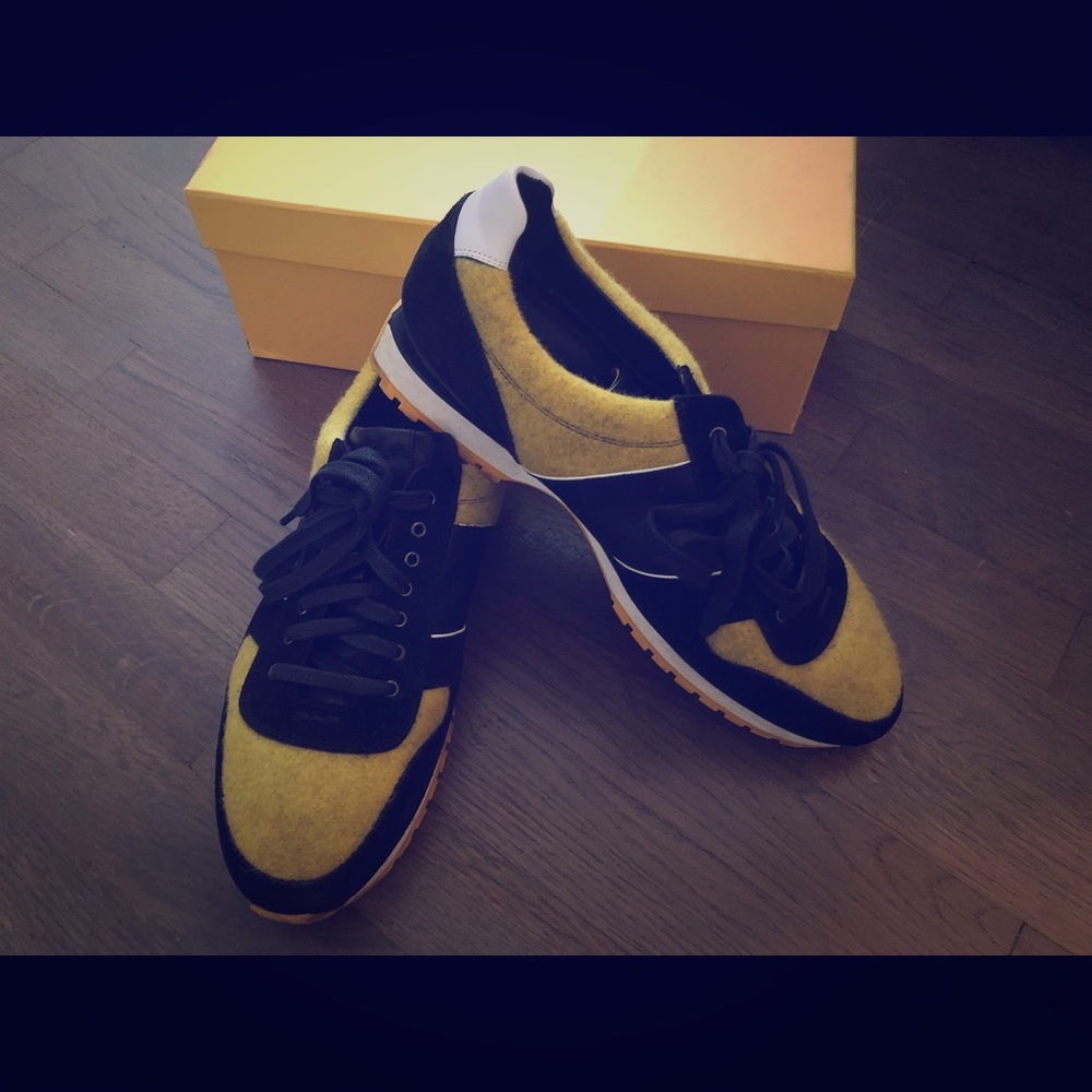 Fendi men’s sneakers size 10